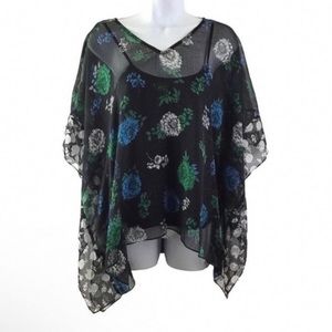 Stunning Vince Camuto Lagoon Poncho Blouse